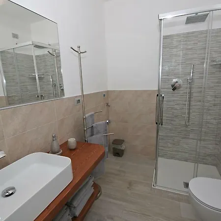 Via Garibaldi Apartamento